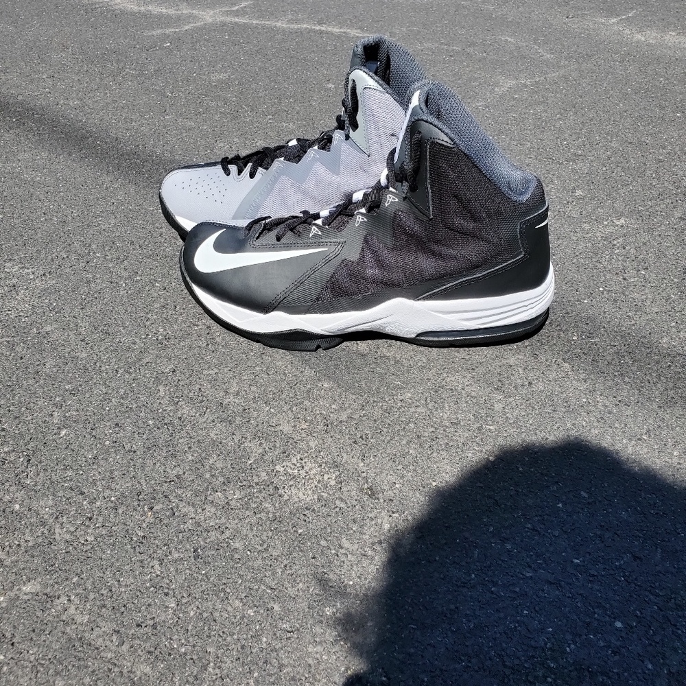 Nike airmax stutter step 2
